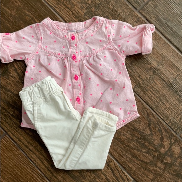 🎀Carter’s 3 outfit 9 month girls bundle 🎀 - Picture 2 of 16
